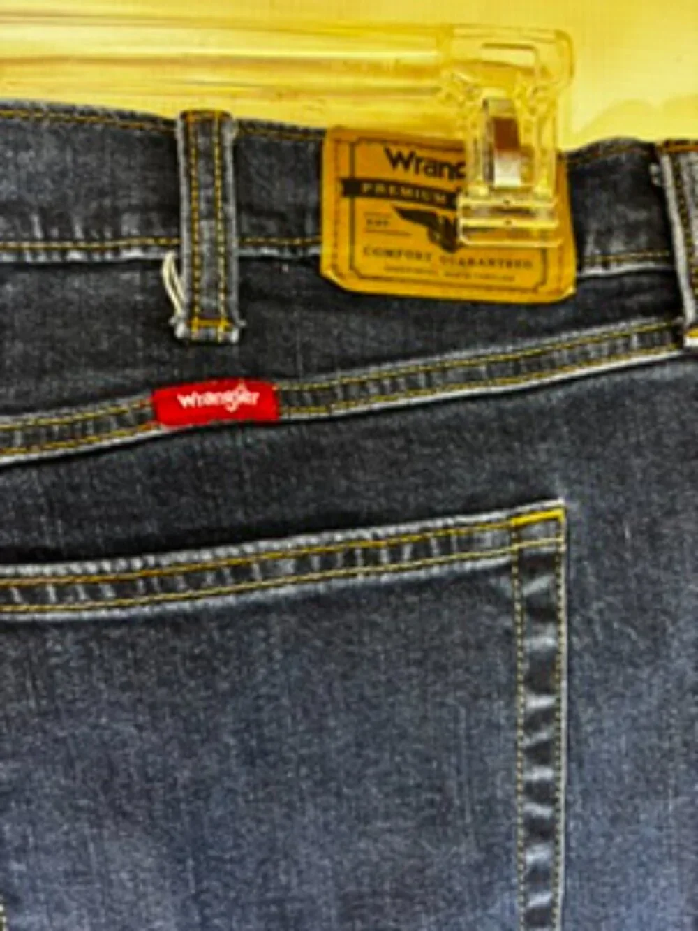 Wrangler Premium Performance Series Men’s Dark Wash Jeans Size 40x32